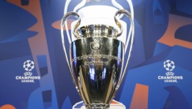 曼联切尔西巅峰对决：C罗阿扎尔焦点对决，英超大战预测分析